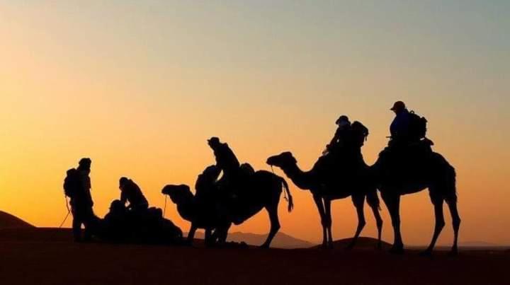 Pueblo Touareg - Private Tents Merzouga Exteriér fotografie